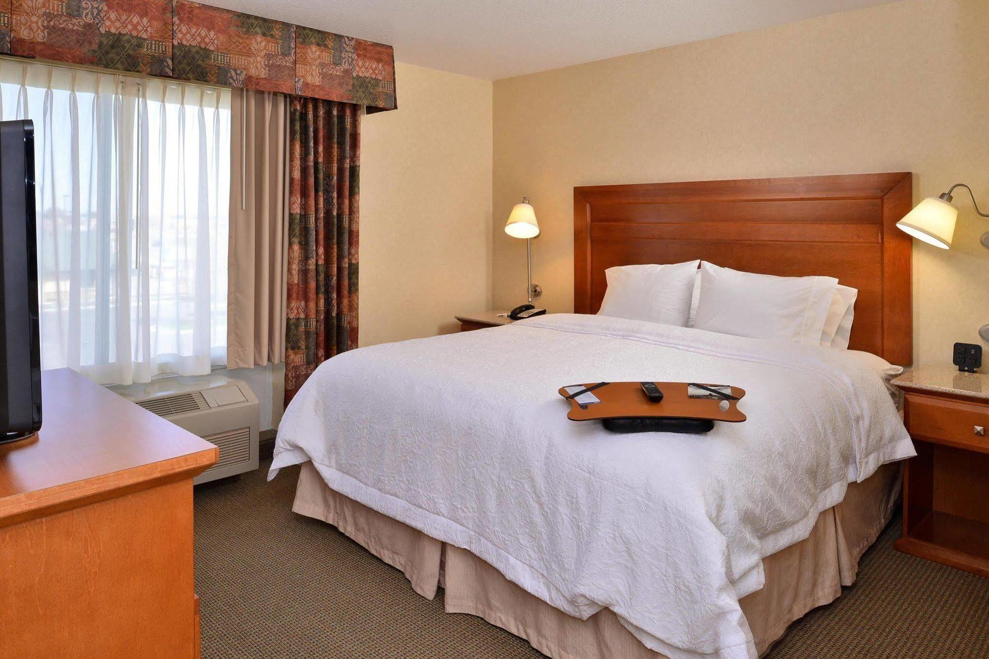 Hampton Hotel